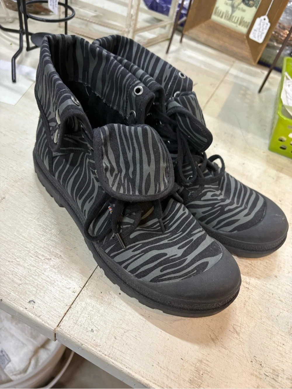 Closer By Chaussea Women’s Black Zebra-Print High Top Sneakers